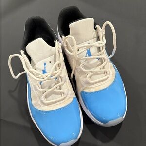 Jordan 11 CMFT unc blue